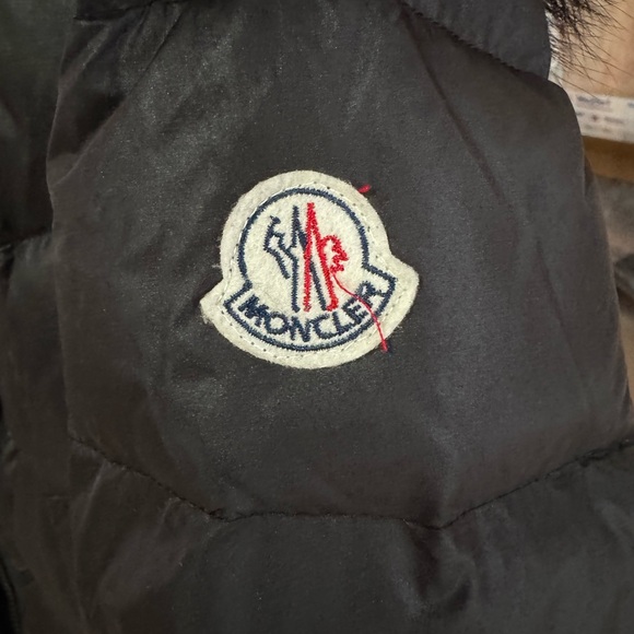 SOLD ‼️Moncler winter jacket - Picture 7 of 7